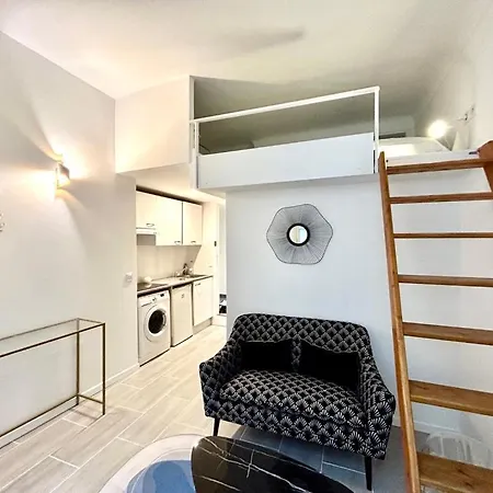公寓 Studio At 1 Min From The Main Street