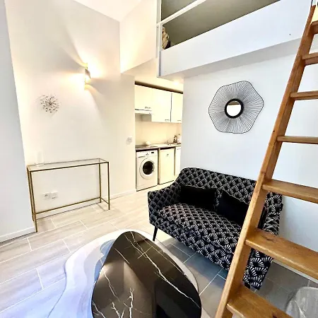 公寓 Studio At 1 Min From The Main Street