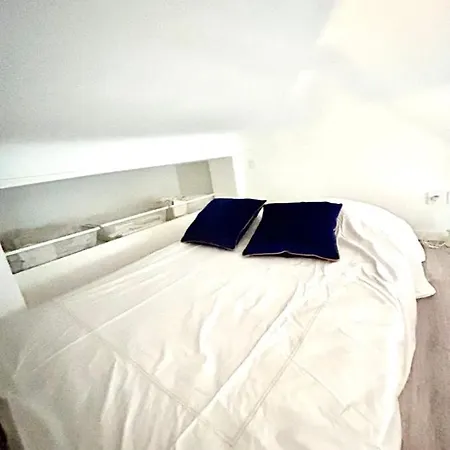 アパート Studio At 1 Min From The Main Street *